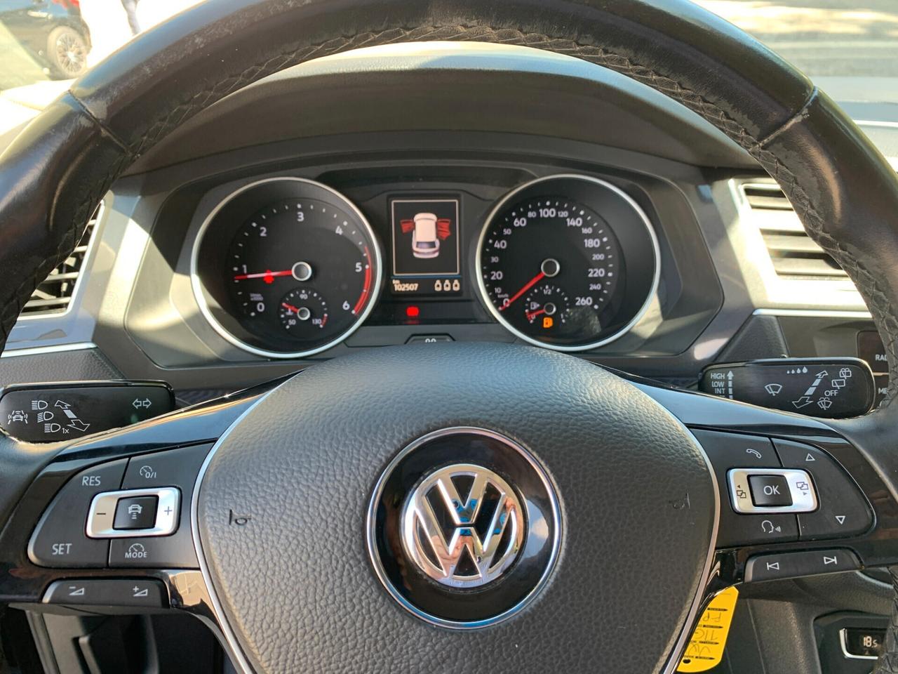 Volkswagen Tiguan 1.6 116 CV Sport BlueMotion Technology