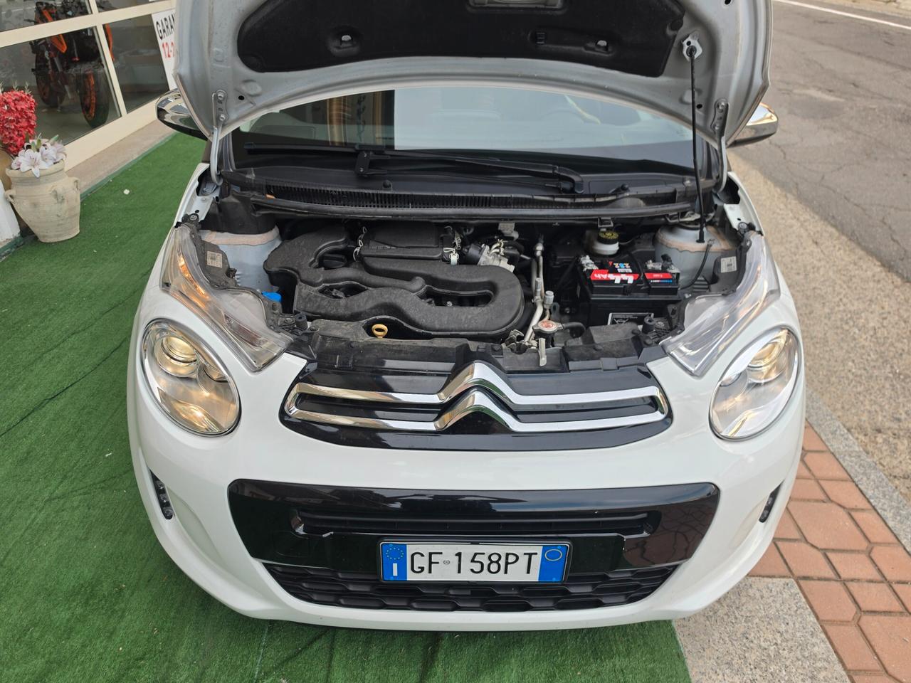 Citroen C1 VTi 72 S&S 3 porte Shine