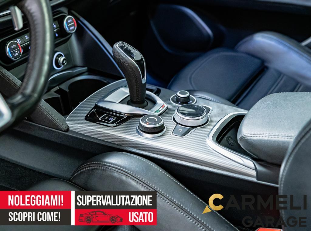 Alfa Romeo Stelvio 2.2 Turbodiesel 210 CV AT8 Q4 Veloce-CERCHI DA 20”-UNICOPROPRIETARIO