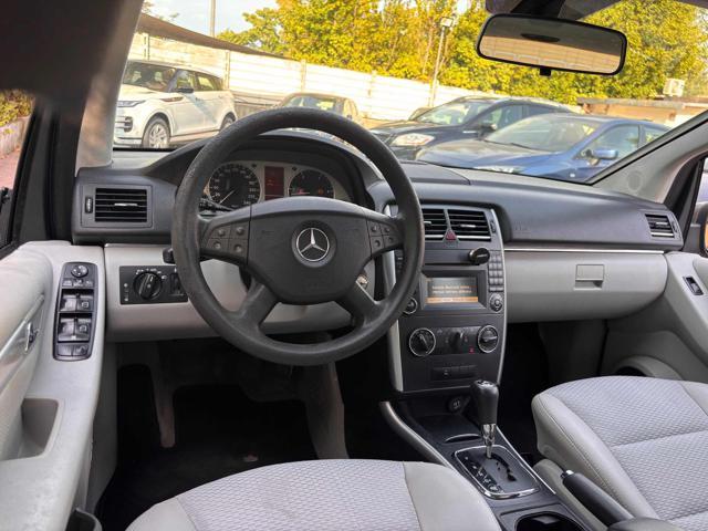 MERCEDES-BENZ B 180 CDI Premium