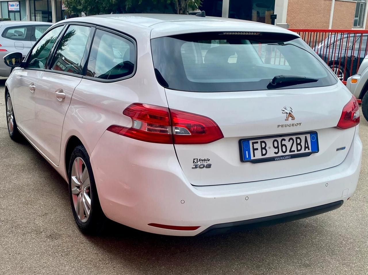 Peugeot 308 BlueHDi 120 S&S SW Business