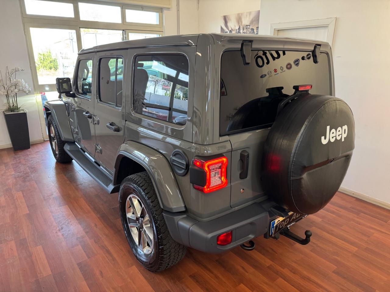 JEEP WRANGLER UNLIMITED 2.2 MJT II 200 CV SAHARA