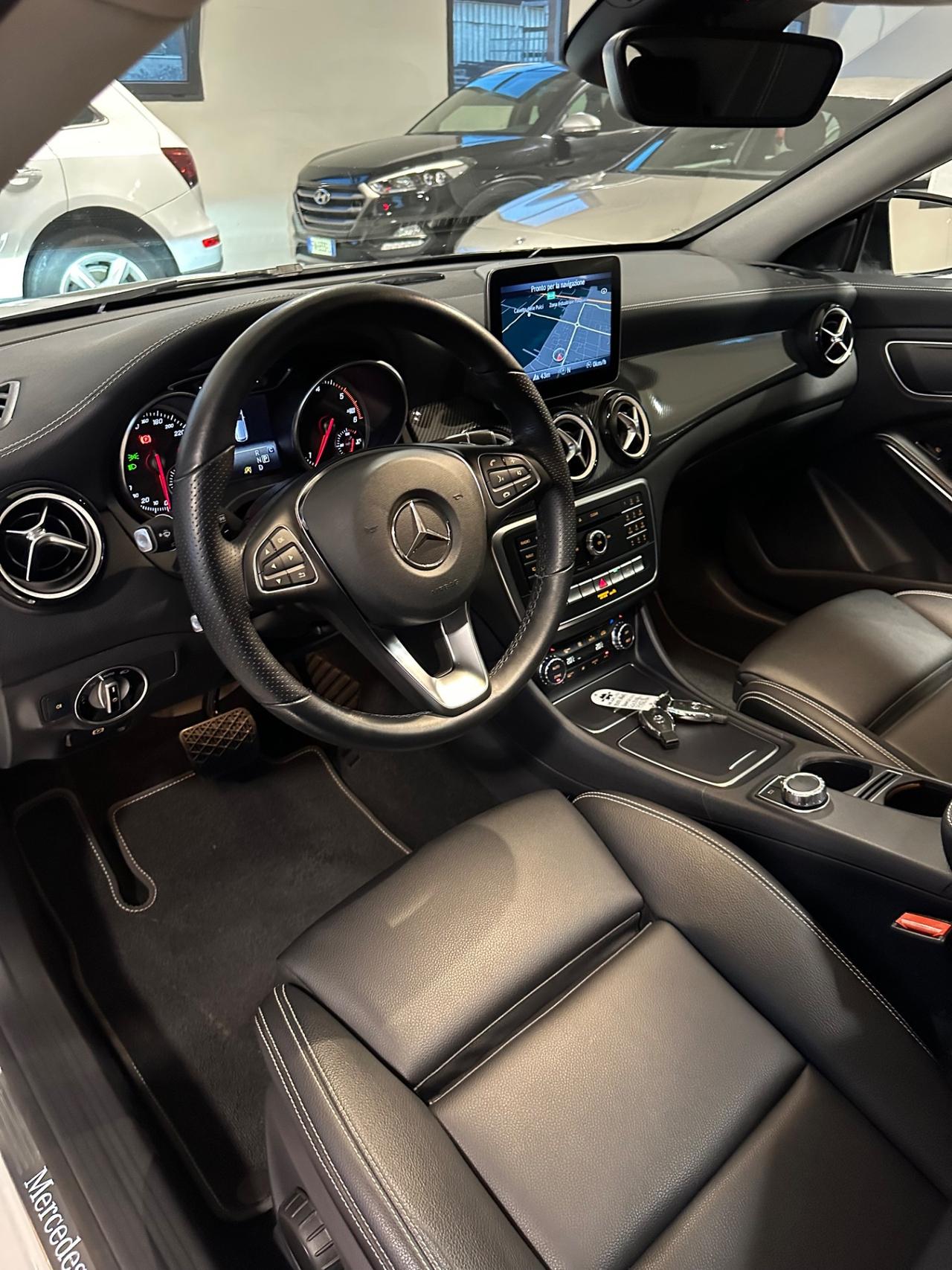 Mercedes-benz CLA 200 CLA 200 d Automatic 4Matic Shooting Brake Premium