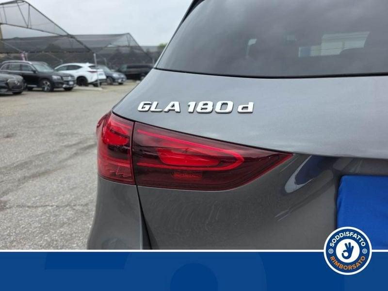 Mercedes-Benz GLA 180d Automatic AMG Line Advanced Plus