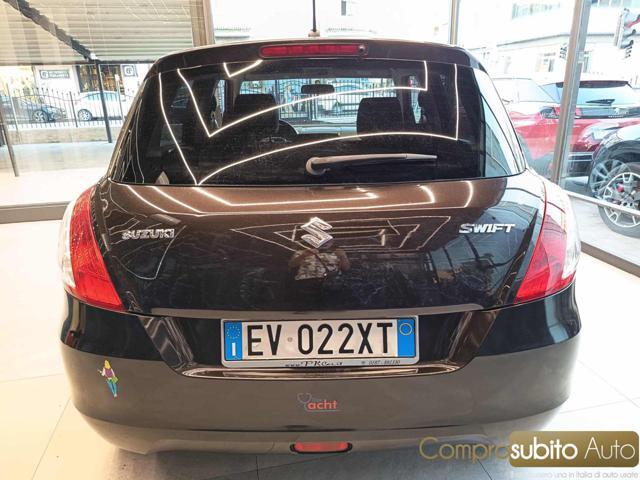 SUZUKI Swift 1.3 DDiS 5 porte B-Cool