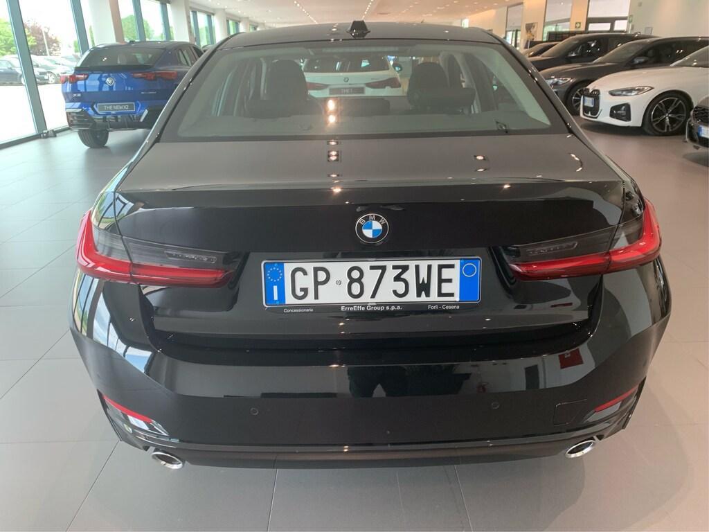 BMW Serie 3 Berlina 318 d Mild Hybrid 48V Steptronic