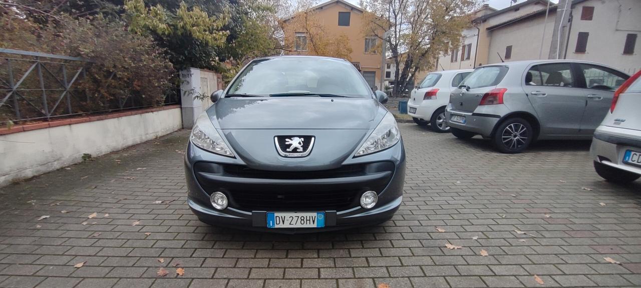 Peugeot 207 1.4 8V 75CV 5p. Energie Sport