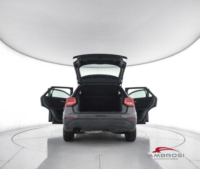 AUDI Q2 Q2 2.0 TDI quattro S tronic Business