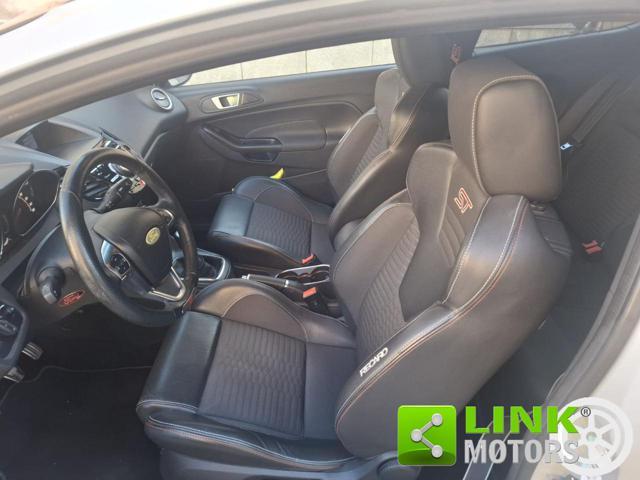 FORD Fiesta 1.6 200CV 3 porte ST 200