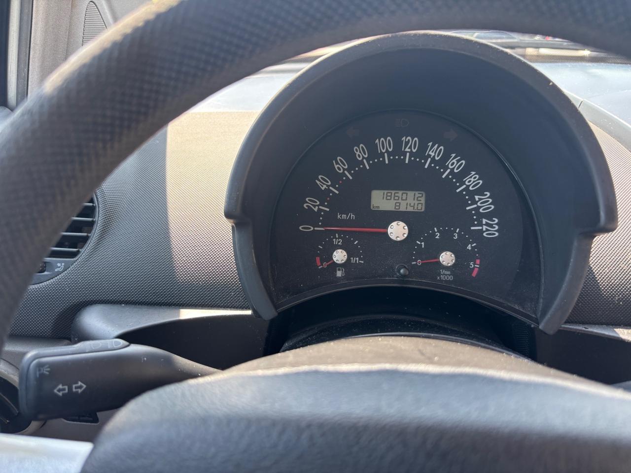Volkswagen New Beetle 1.9 TDI 101CV