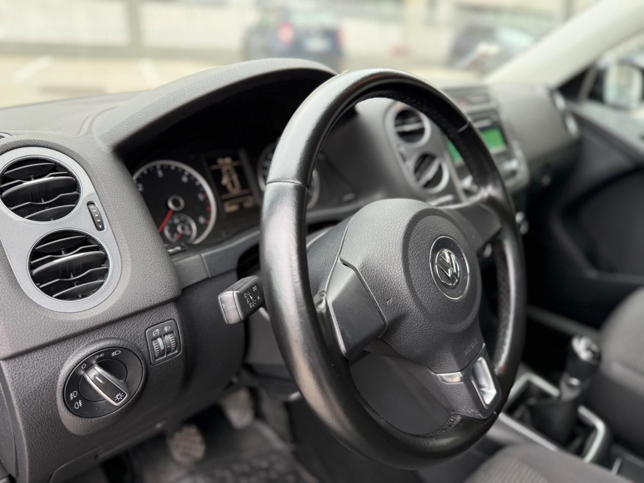 Volkswagen Tiguan 2.0 TDI 110 CV Sport & Style BlueMotion Technology