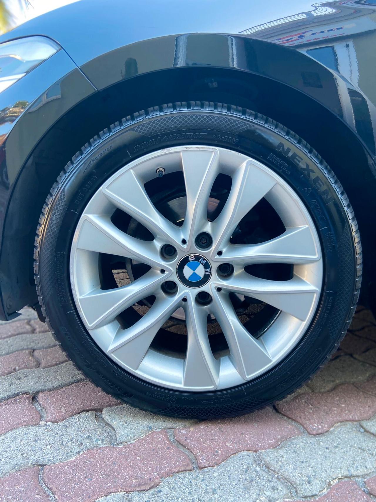 BMW Serie1 (F20) 118D 150cv Urban Automatico