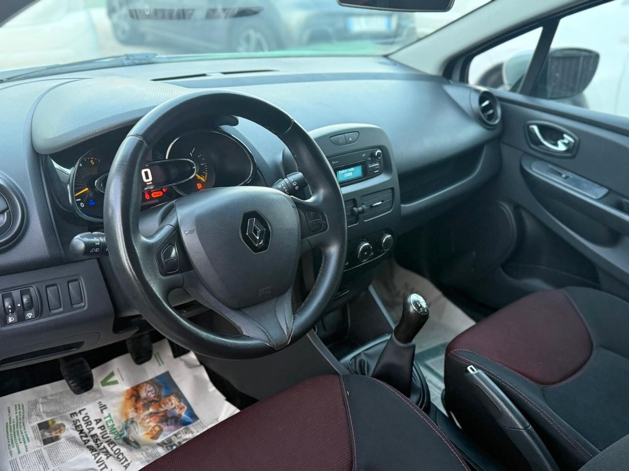 Renault Clio 1.5 dCi 8V 75CV 2013