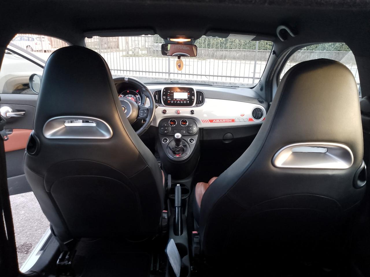 Abarth 595 1.4 Turbo 70 ANNIVERSARIO POCHI CHILOMETRI