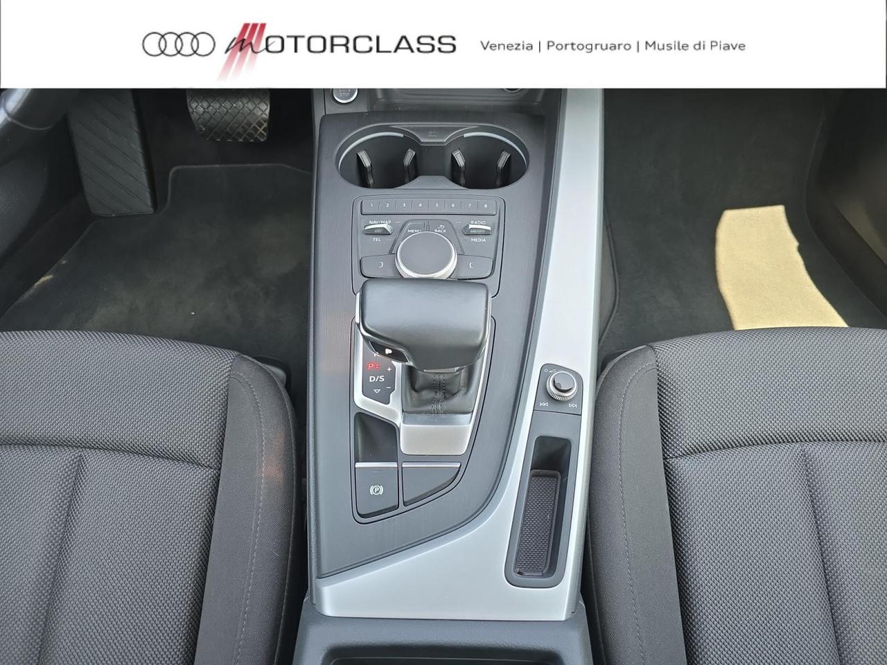 Audi A4 avant 30 2.0 tdi 122cv business s tronic my16