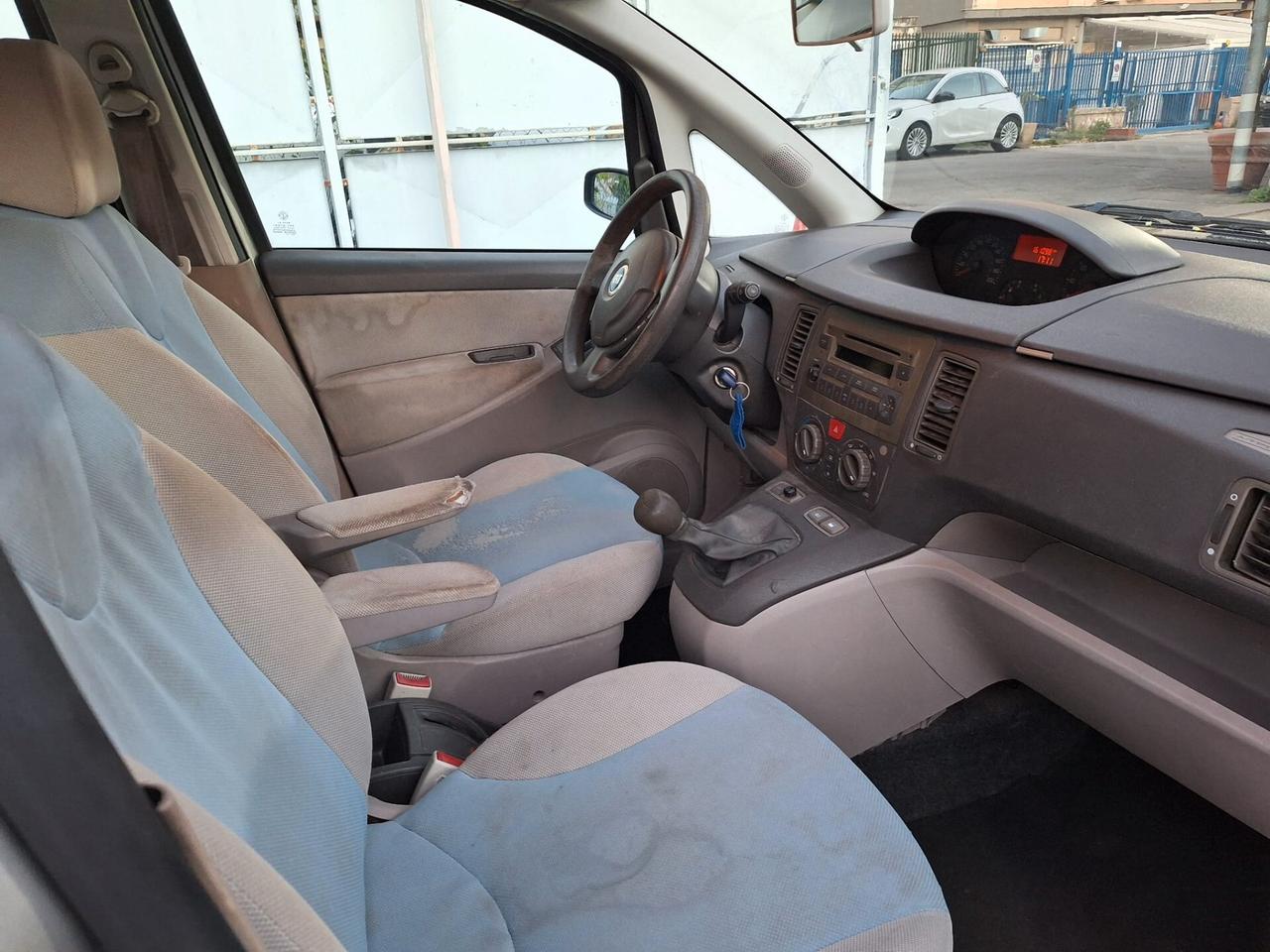 Fiat Idea 1.3 Multijet 16V Emotion