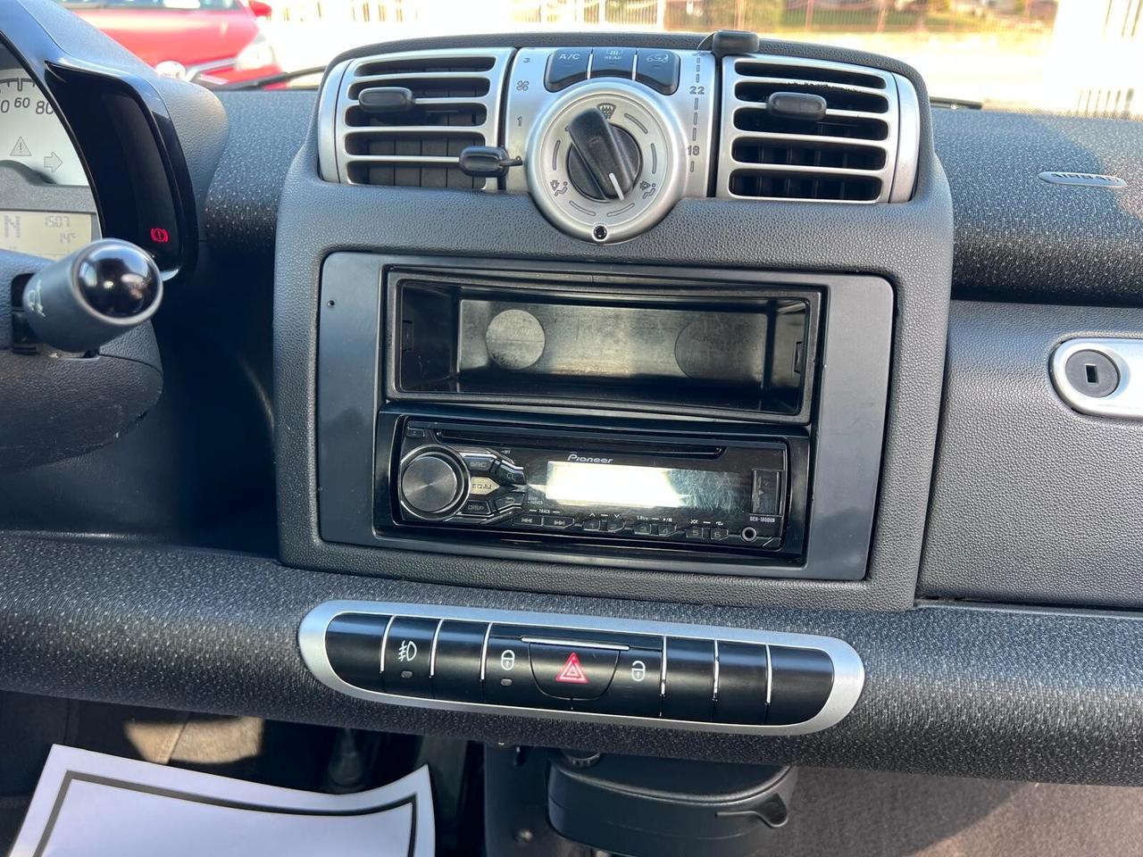 Smart ForTwo 1000 52 kW coupé passion