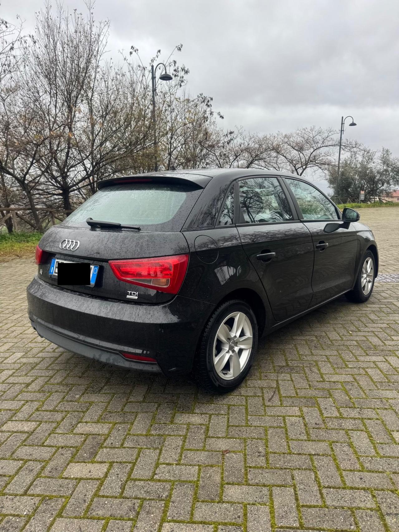 Audi A1 1.4 TDI 90Cv 2015