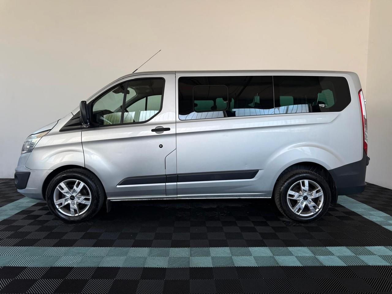 Ford Transit Custom 310 2.0 TDCi 130 PC Trend 8 POSTI