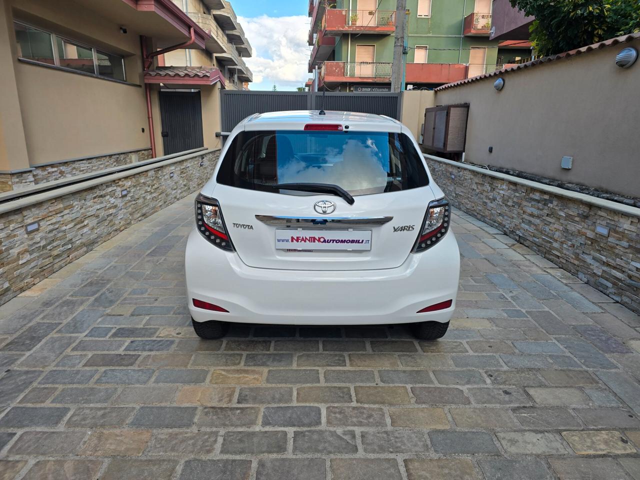Toyota Yaris 1.0 70 cv Lounge