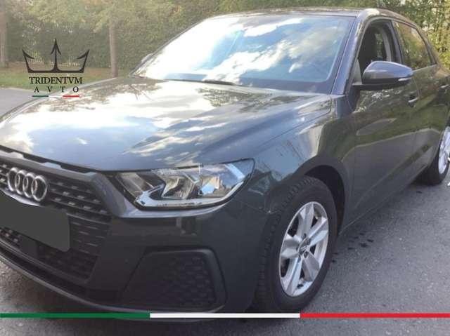 Audi A1 Sportback 25 1.0 tfsi Admired