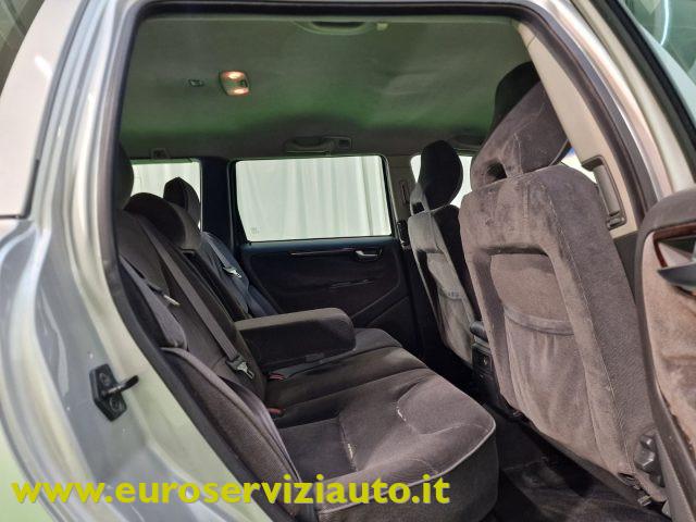 VOLVO V70 2.4 D5 20V cat