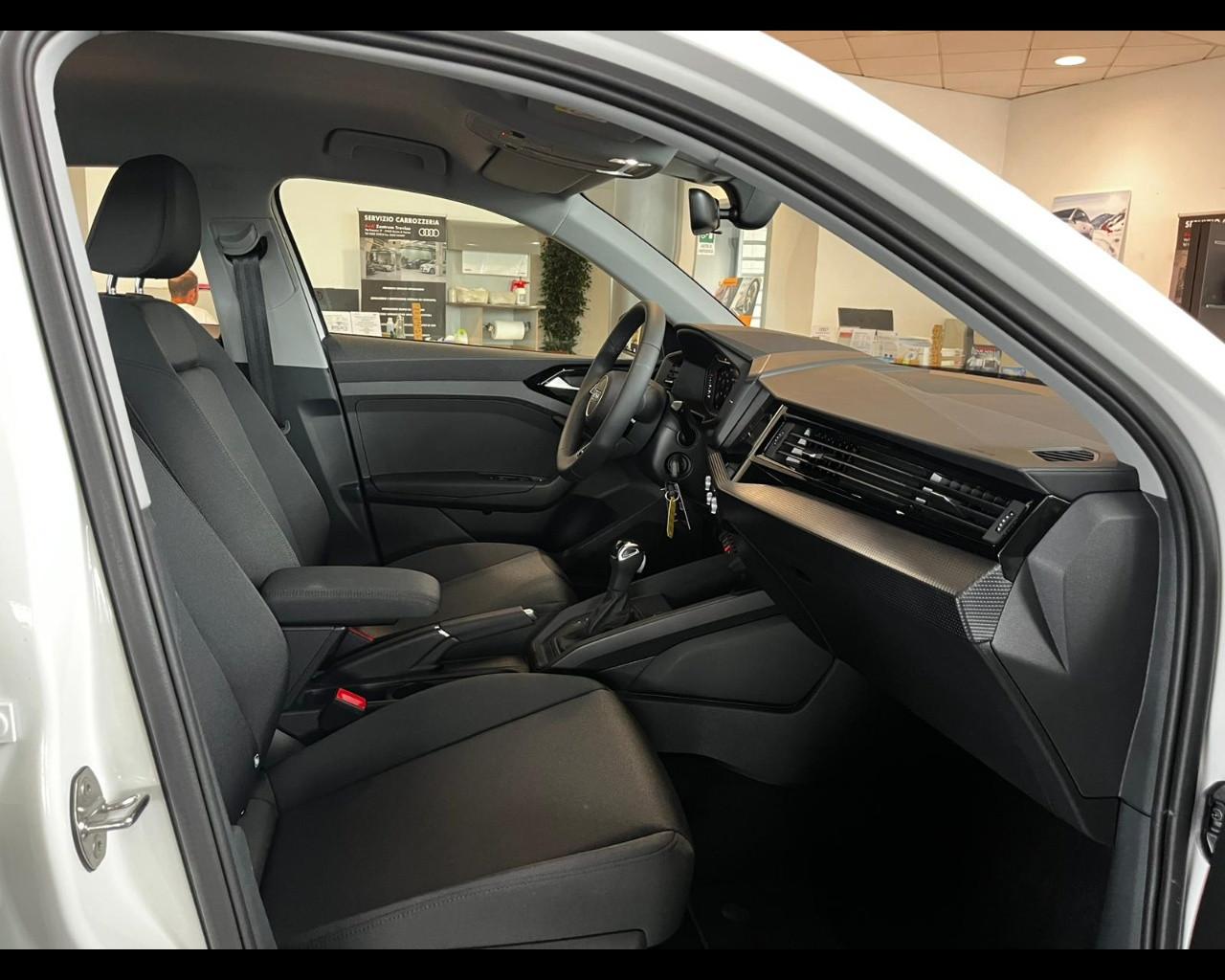 AUDI A1 allstreet 1,0 L3 85/DS8DSG MY 25