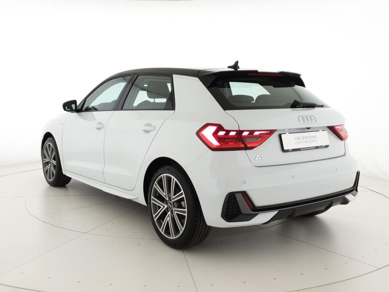 Audi A1 sportback 30 1.0 tfsi s line edition 110cv