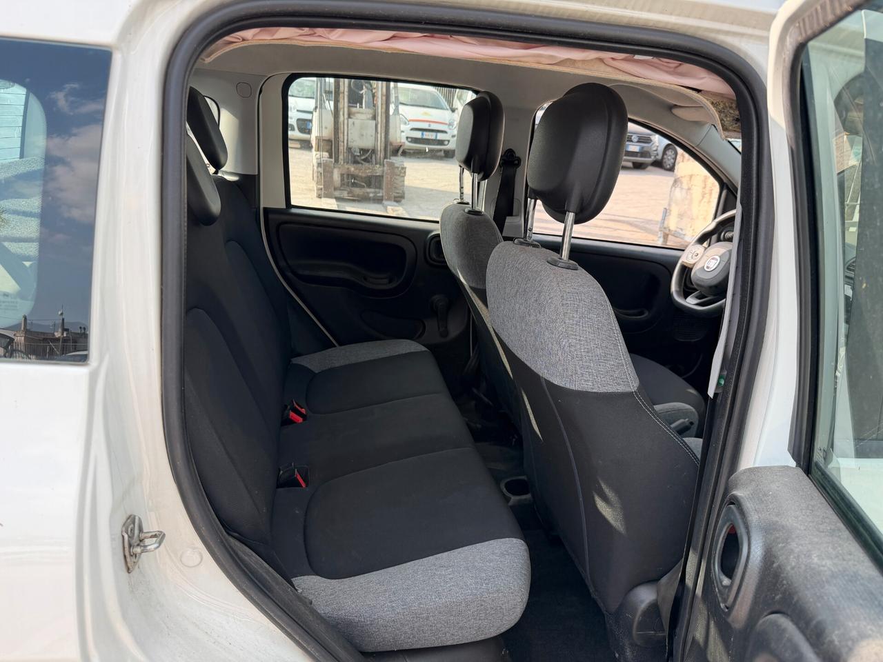 FIAT PANDA 2022 1.0 HYBRID 70 CV *AIRB OK