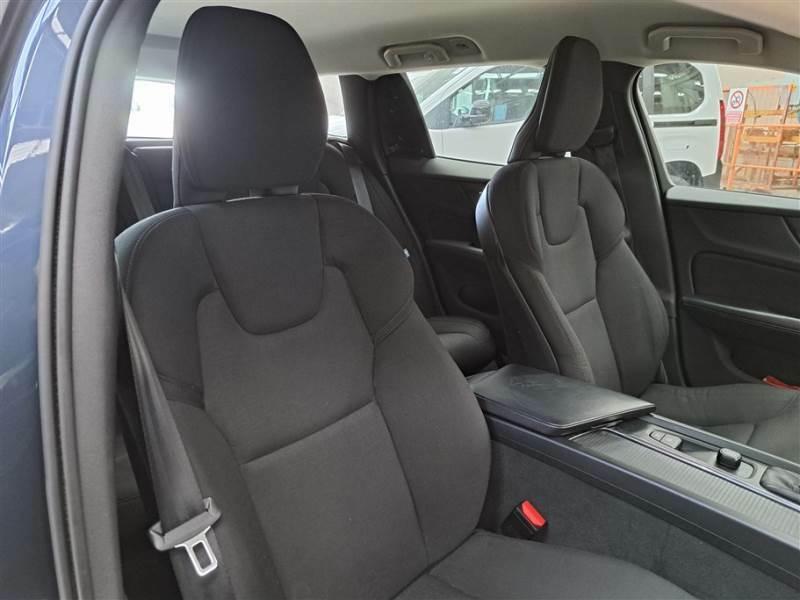 VOLVO V60 D3 Geartronic Business WAGON
