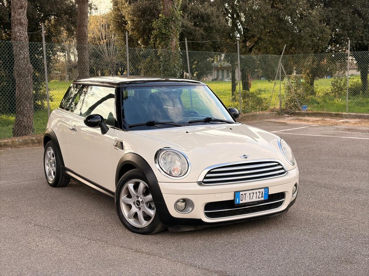 Mini 1.6 16V Cooper D 2009