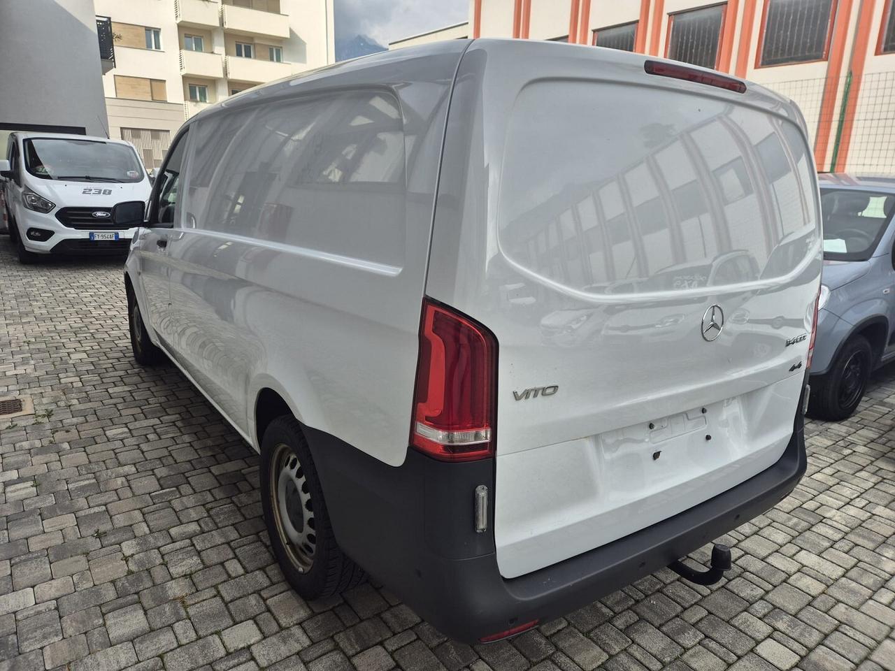 Mercedes-benz Vito 2.2 114 CDI 4x4 Long - CAMBIO A