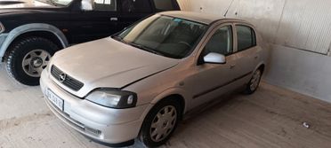 Opel Astra 1.4i 16V cat 5 porte Club