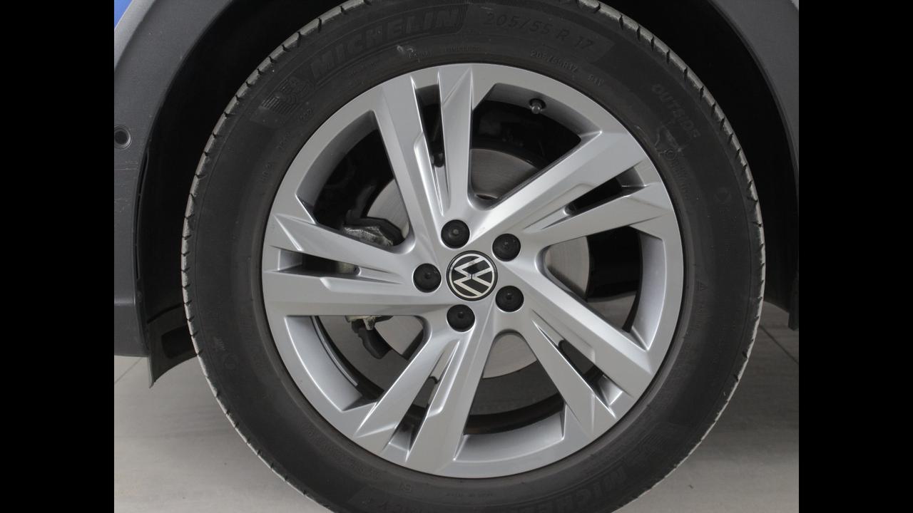 VOLKSWAGEN Taigo - Taigo 1.5 tsi R-Line 150cv dsg