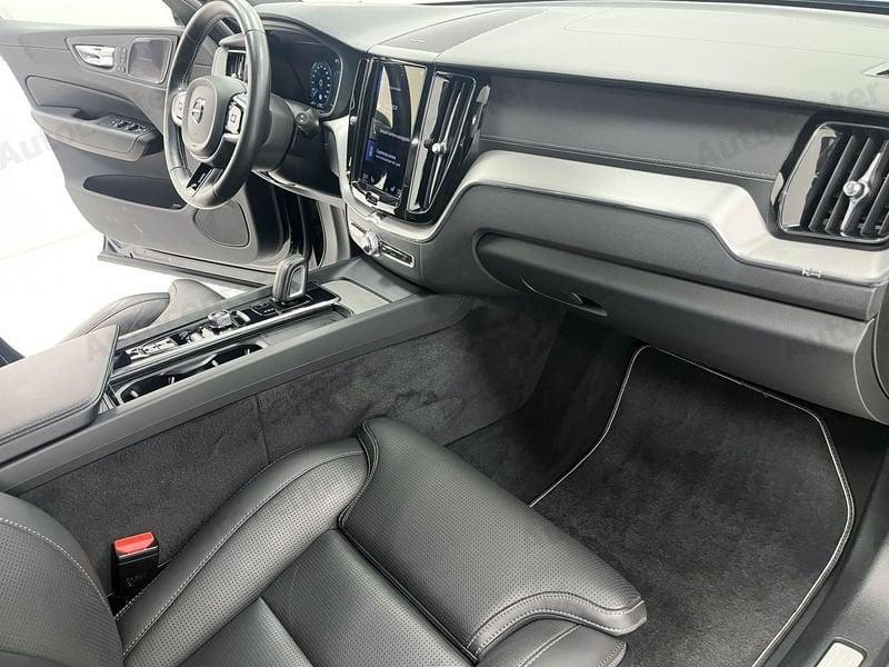 Volvo XC60 XC60 B4 (d) FWD 197CV GEARTRONIC R DESIGN