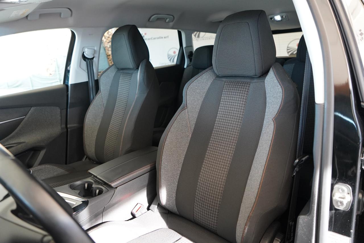 Peugeot 5008 BlueHDi 150 Allure