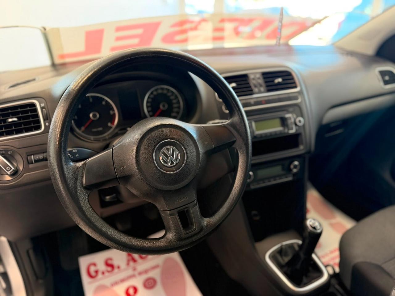 Volkswagen Polo 1.6Tdi 75cv 2011