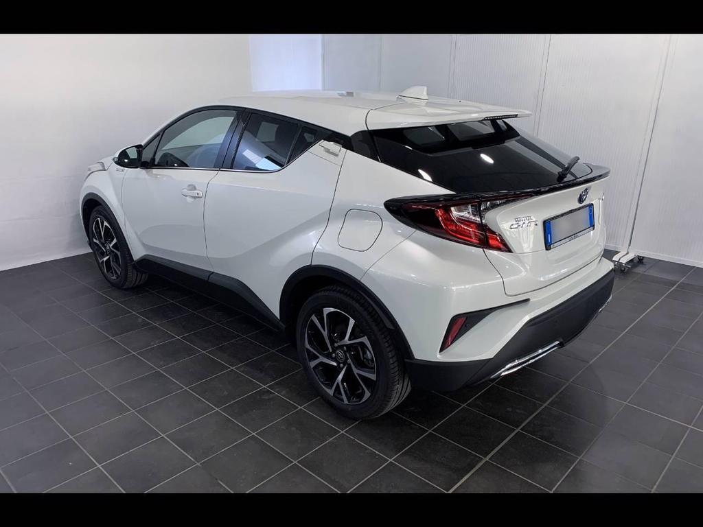 Toyota C-HR 2.0 Hybrid More Business E-CVT