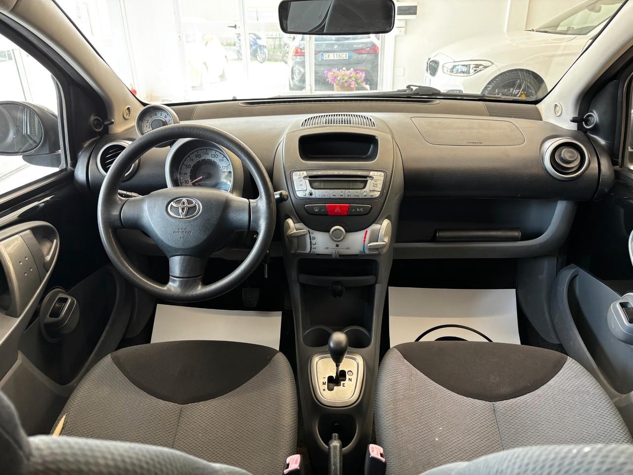 Toyota Aygo 1.0 5 porte Sol Automatica