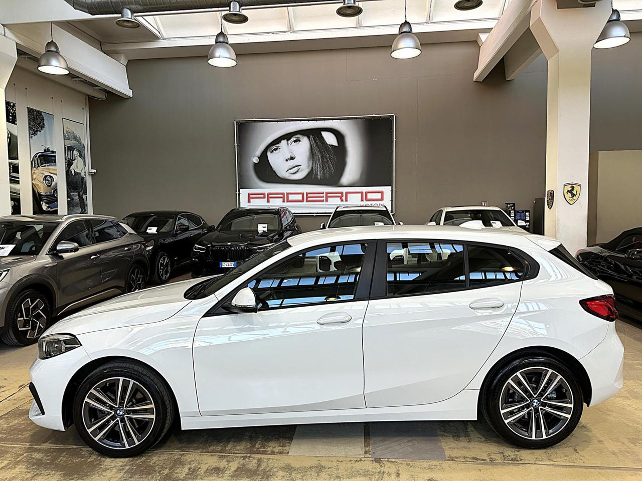 BMW 118 i Advantage - LED - 17"