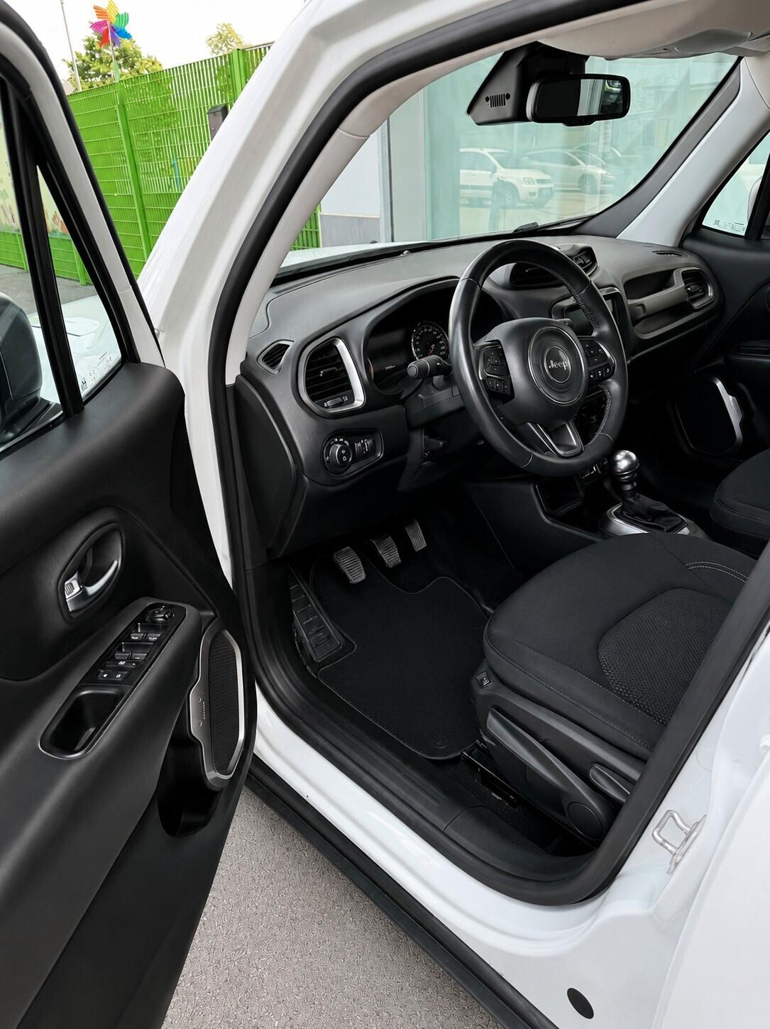 Jeep Renegade .