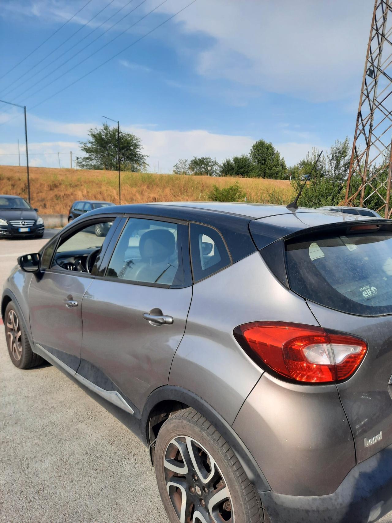 Renault Captur 1.5 dCi 8V 90 CV EDC OK NEOPATENTATI