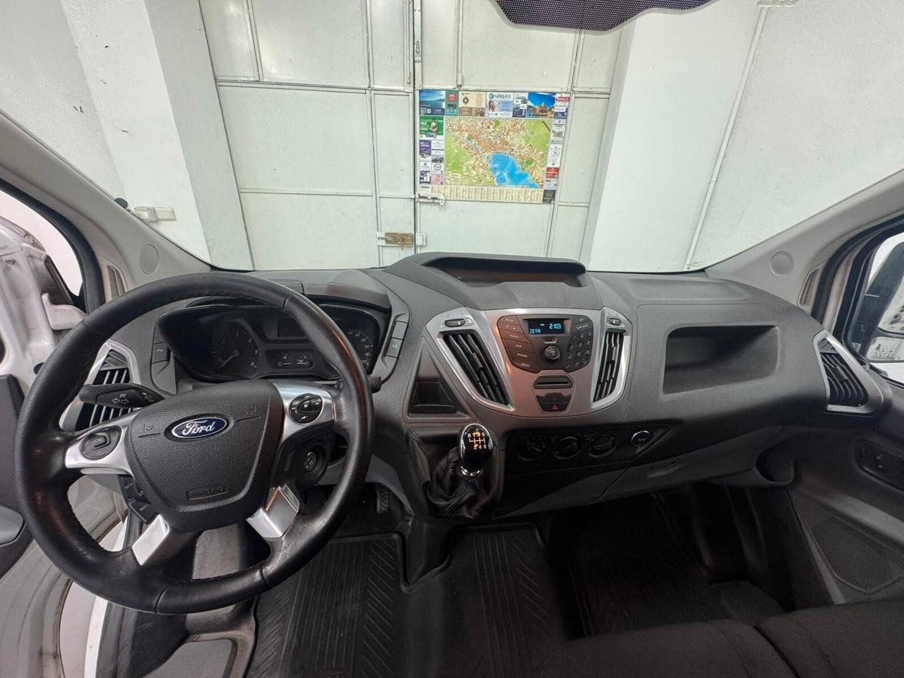 Ford Transit custom 2.0 TDI 130 CV anno 2017
