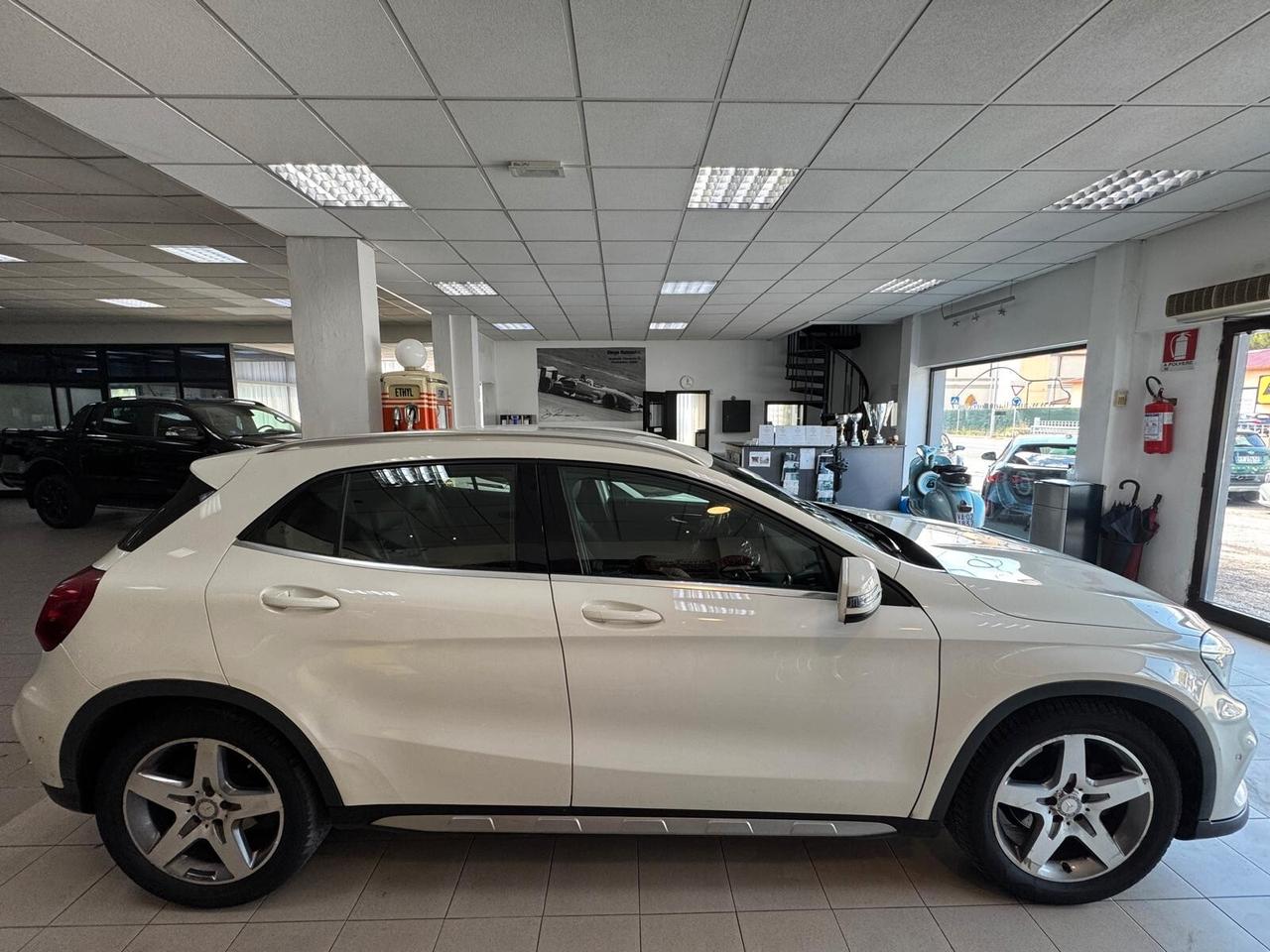 Mercedes-benz GLA 200 CDI Automatic 4Matic Premium TENUTA BENISSIMO SUBITO DISPONIBILE