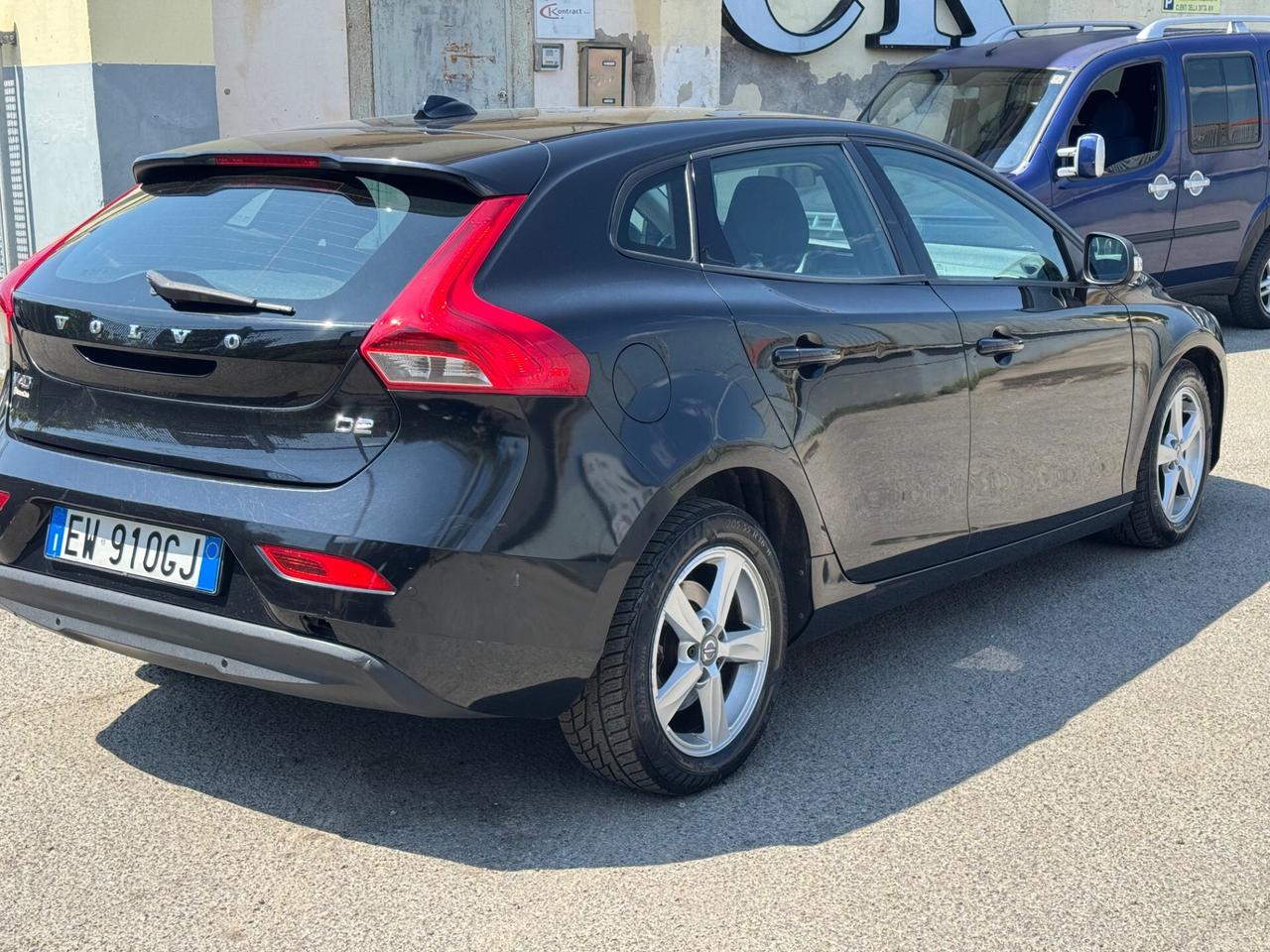 Volvo V40 D2 1.6 Summum
