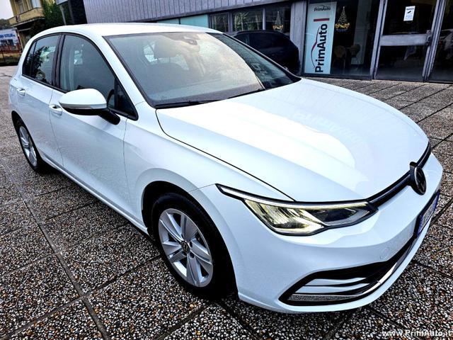 VOLKSWAGEN Golf 1.5 TGI DSG Life