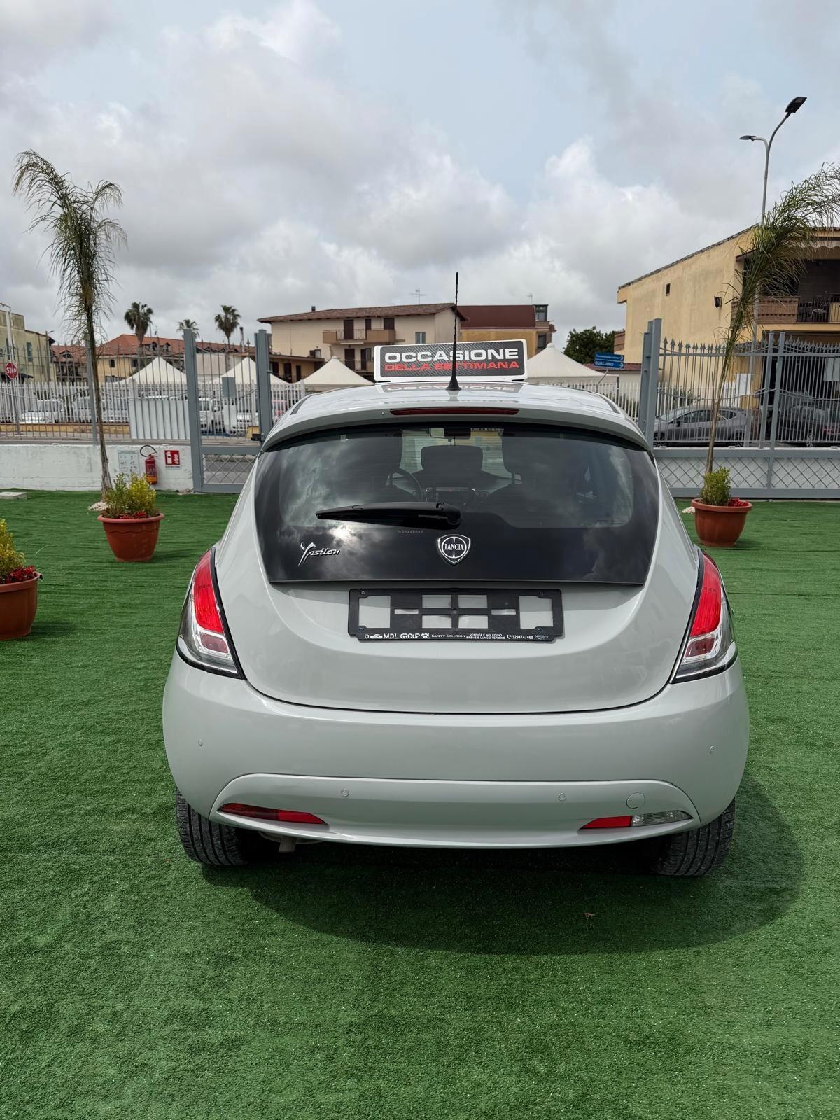 Lancia Ypsilon 1.2 69 CV 5 porte GPL Ecochic Gold
