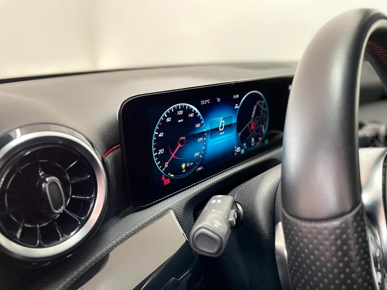 Mercedes-benz A 180 d Automatic Premium