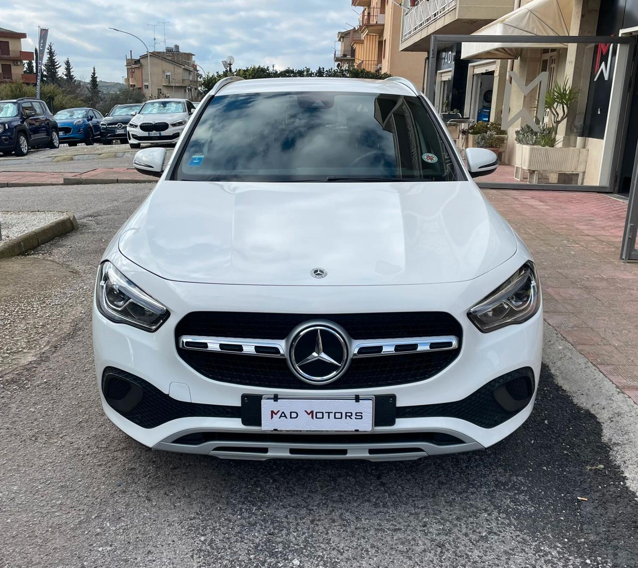 Mercedes-benz GLA 180D SPORT PLUS 2021