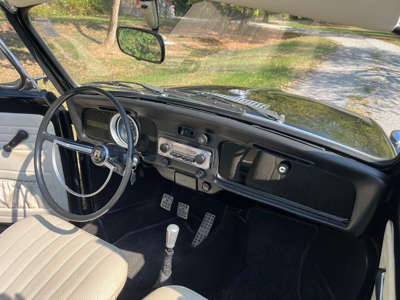 Volkswagen Maggiolino Maggiolone 1302 cabriolet